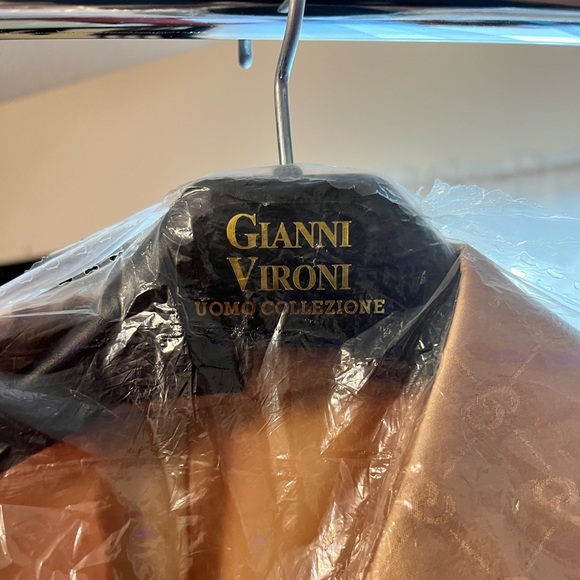 Church suite - Picture 2 of 3